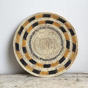 Handwoven Geometric Wicker Trivet Hot Pad Tray Black Yellow 13.5 Inch